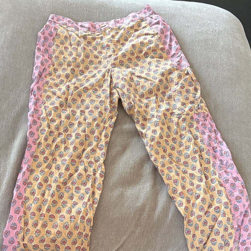 Kimchi Blue Floral Casual Pants in Yellow and Pink